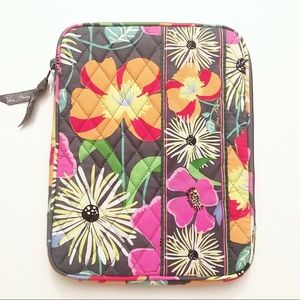 Retired Vera Bradley Jazzy Blooms Tablet Sleeve